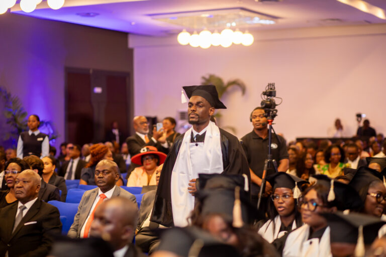 Célébration de l&rsquo;Excellence à BGFI Business School (BBS) : 125 Nouveaux Diplômés à l’Honneur lors d&rsquo;une Cérémonie Mémorable